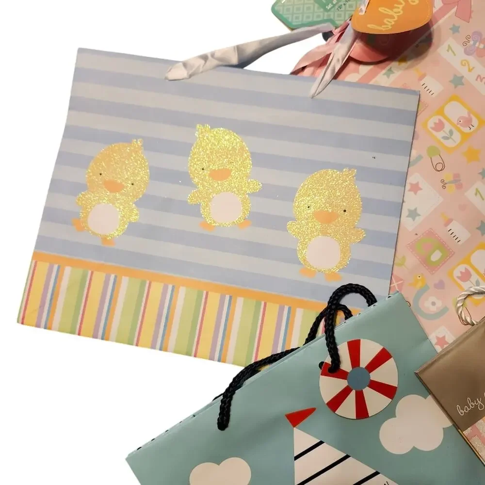 Set of 6 Baby Gift Bags – New